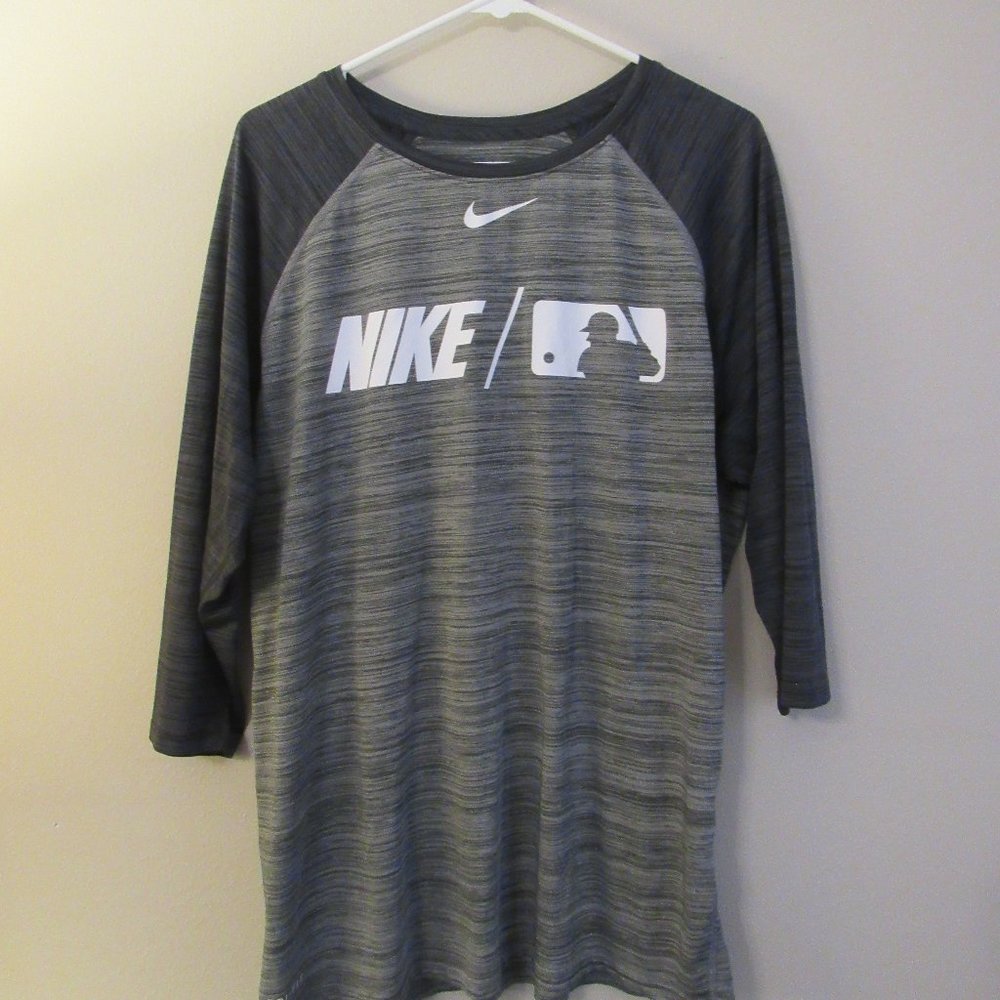 The Nike Tee MLB Dri-Fit 3/4 Sleeve Shirt